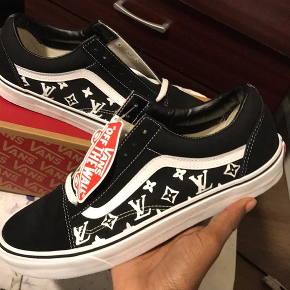 Custom Old Skool Vans - Picture 1 of 5